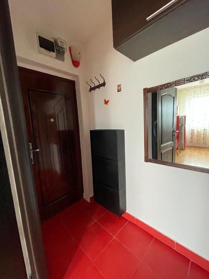 Proprietar inchiriez garsoniera in sector 3 langa metrou 1 decembrie - 5