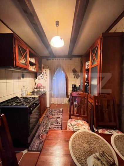 Casă cu 3 camere cu Teren 451 Mp în Central