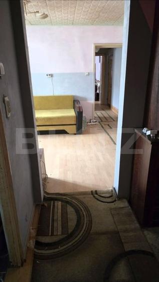Apartament cu 3 camere decomandat, mobilat în Victoria