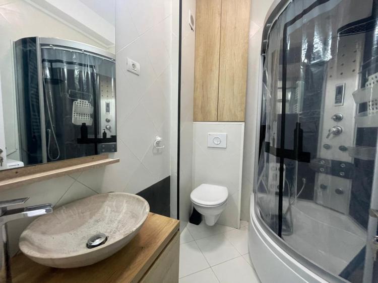 Apartament cu 3 camere si terasa, zona DACIAScoala Spect - 2