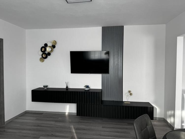 Apartament cu 2 camere semidecomandat în Titulescu