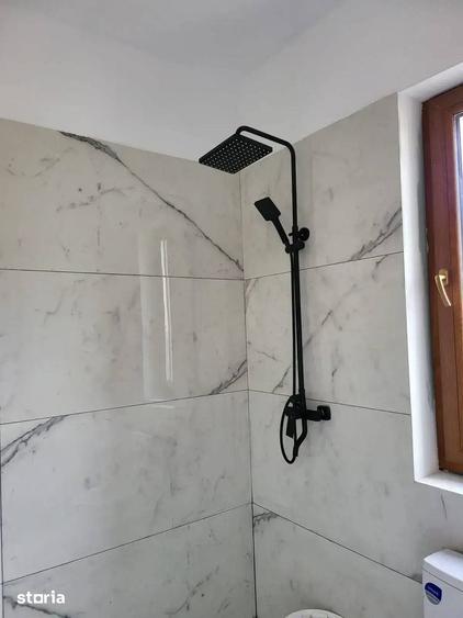 Casă cu 4 camere cu Teren 490 Mp în Corbeanca
