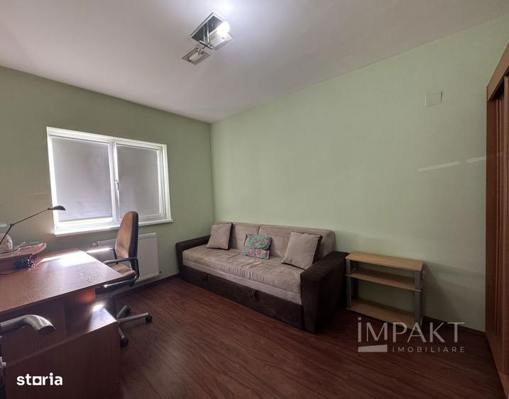 Apartament cu 3 camere, mobilat în Florești