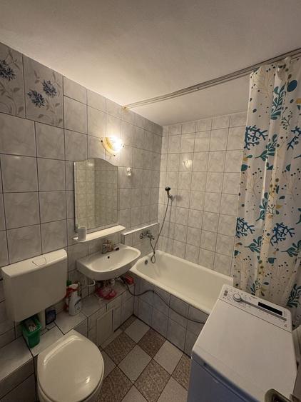 Garsonieră decomandată în Drumul Taberei