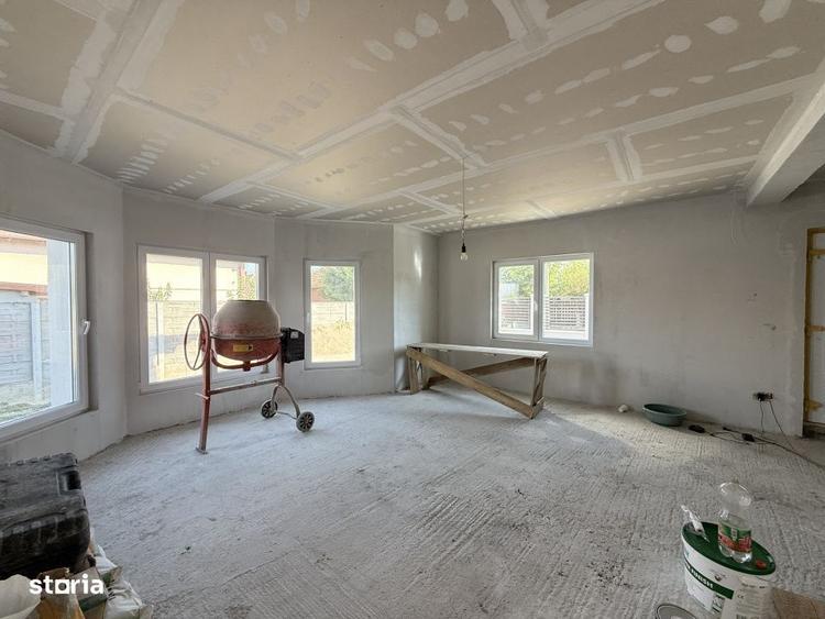 Casă cu 4 camere cu Teren 501 Mp în Săcălaz