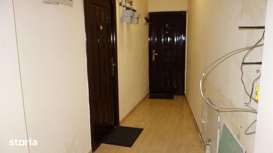 Spațiu comercial, de 270 mp, în Rahova