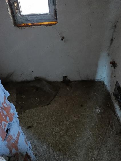 Casă cu Teren 800 Mp în Gârcina