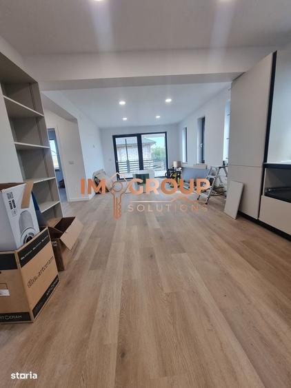 Casă cu 4 camere cu Teren 494 Mp în Aroneanu