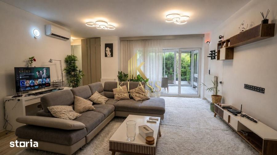 Apartament cu 3 camere în Tei