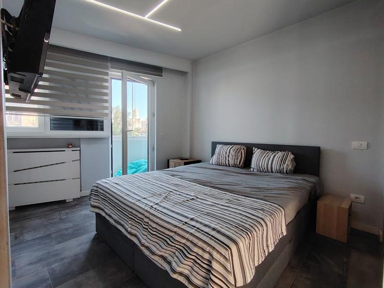Apartament cu 2 camere semidecomandat, mobilat în Kogălniceanu