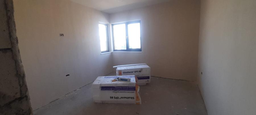 Casă parter cu 4 camere, 2 băi, pe un teren de 492 mp, în zona stadion Cumpăna. - 7