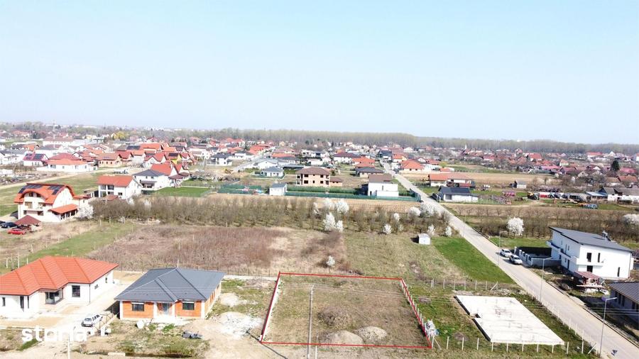 Teren de 600 mp, în Păulești