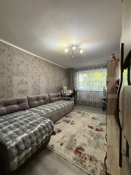 Apartament cu 2 camere decomandat în Micro 13