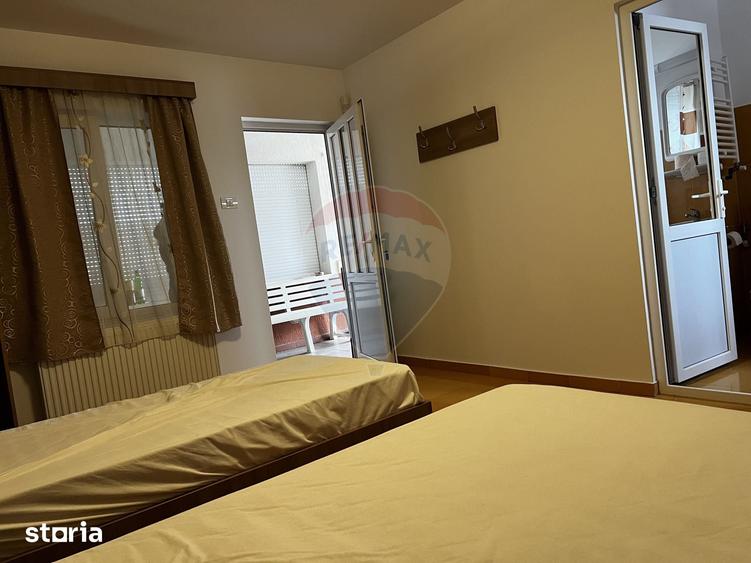 Casă cu 9 camere cu Teren 480 Mp în Limanu