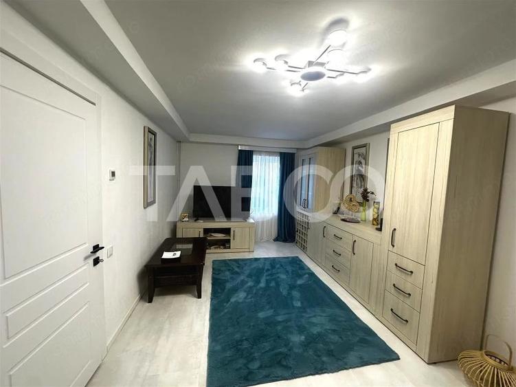 Casă cu 4 camere cu Teren 233 Mp în Central