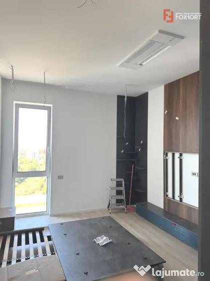 Apartament cu 4 camere decomandat în Torontalului