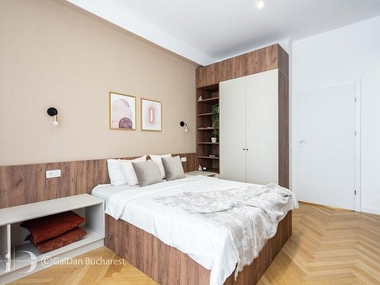 Apartament cu 3 camere semidecomandat, mobilat în Universitate