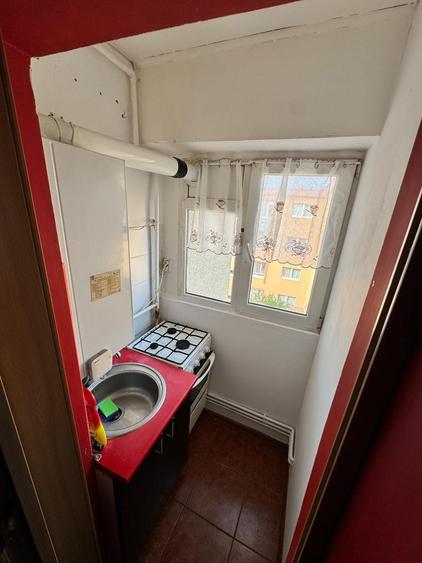 Garsonieră decomandată în Craiter