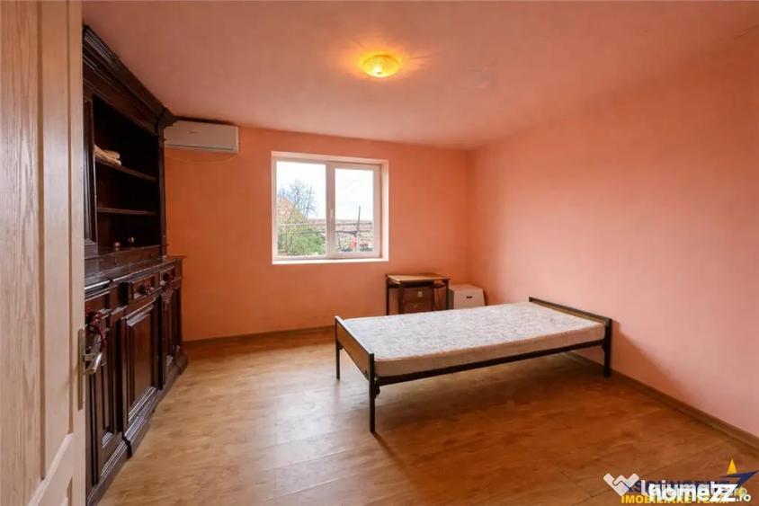 Casă cu 3 camere cu Teren 2700 Mp în Sânmărghita