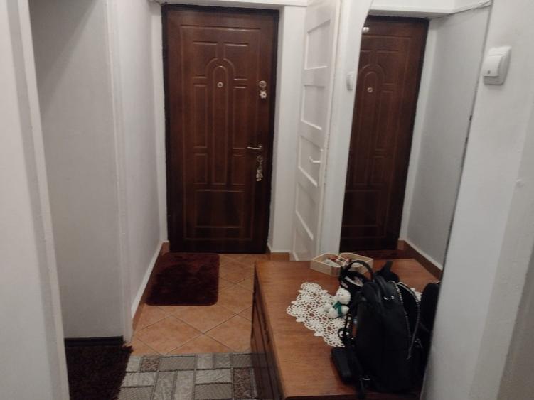 Apartament cu 2 camere decomandat în Gării