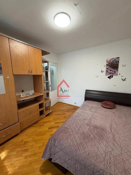 Apartament cu 2 camere decomandat în Filiași