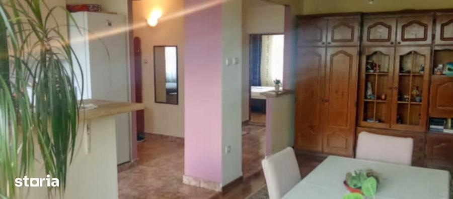 Apartament 4 camere, etaj 3, zona excelenta! - 1