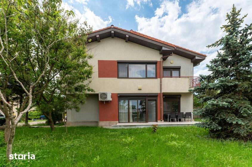 Casă cu 5 camere cu Teren 650 Mp în Agigea