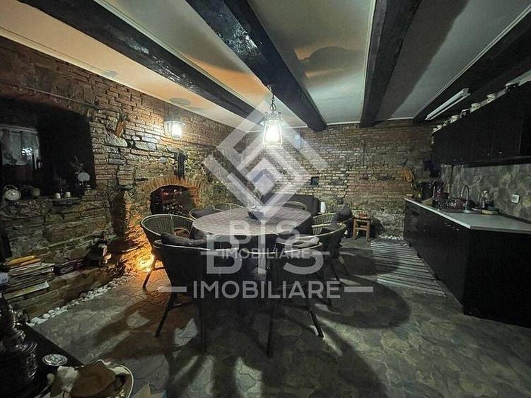 Casă individuală cu 4 camere cu Canalizare în Ultracentral