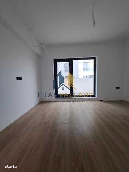 Apartament cu 2 camere decomandat în Titan