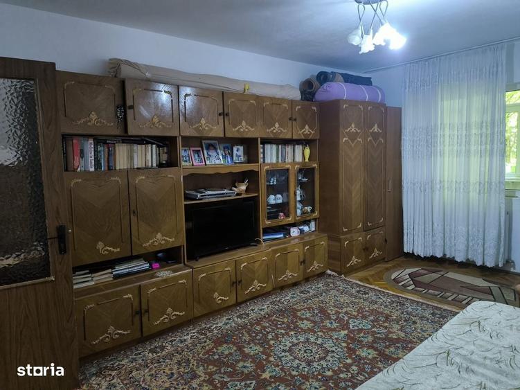 Apartament cu 3 camere decomandat în Nord
