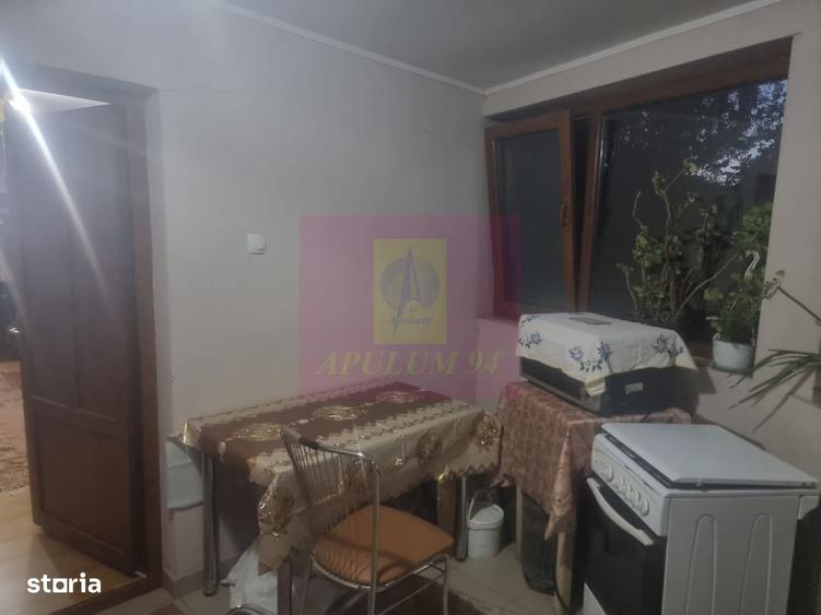 Casă cu 4 camere în Dudu