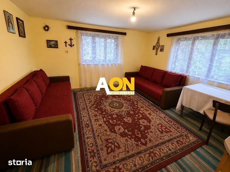 Casă cu 7 camere cu Teren 810 Mp în Săsciori