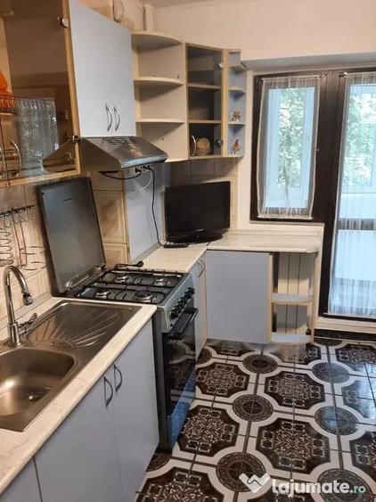 Apartament 2 camere de inchiriat | decomandat | zona Decebal - 5
