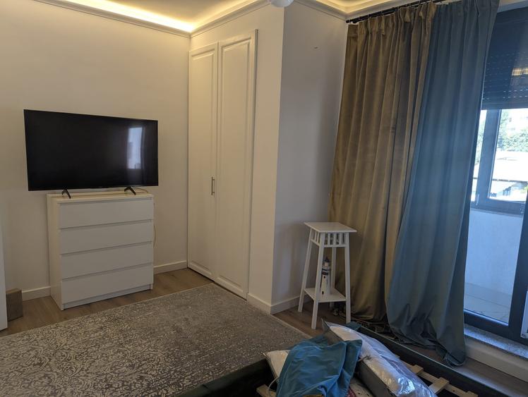Casă cu 5 camere cu Canalizare în Străulești
