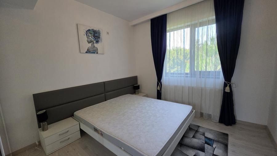 Inchiriere Mosilor parcare subterna si centrala proprie - 13