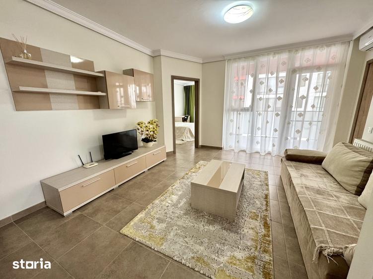 Apartament cu 3 camere decomandat în Funcționarilor