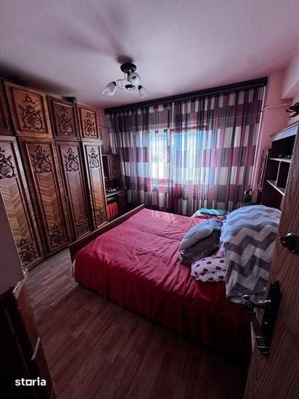 Apartament cu 3 camere decomandat în Gheorghe Doja