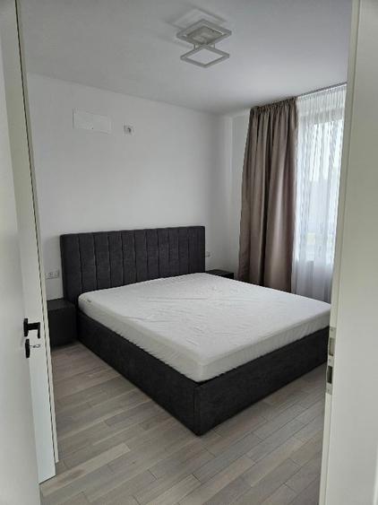 Apartament cu 2 camere decomandat, mobilat în Dumbrăvița