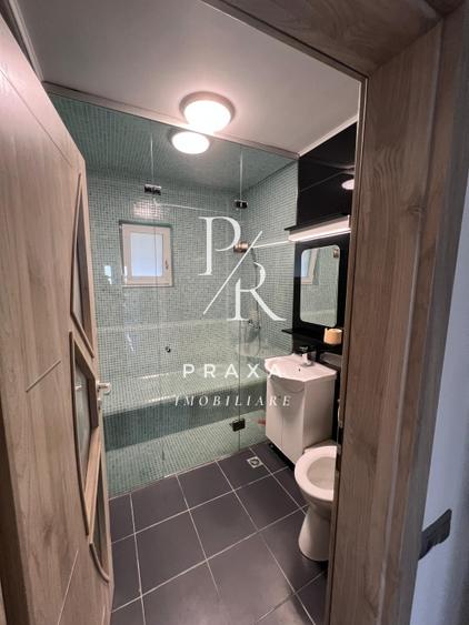 Duplex cu 4 camere cu Canalizare în Florești