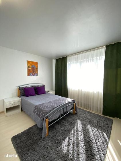 Apartament cu 2 camere semidecomandat în Craiovița Nouă