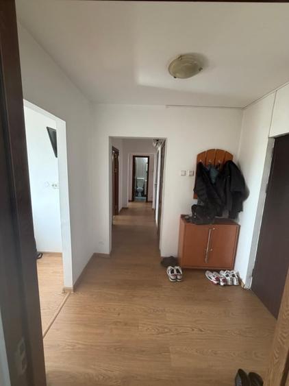 Apartament 3 camere, decomandat, 71.11 mp, zona Simplon, Brazda - 9