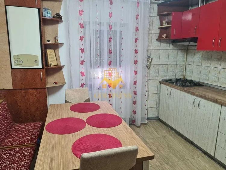 Apartament cu 3 camere decomandat, mobilat în Mărăști