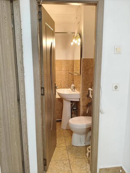 Garsonieră decomandată în Podu Roș