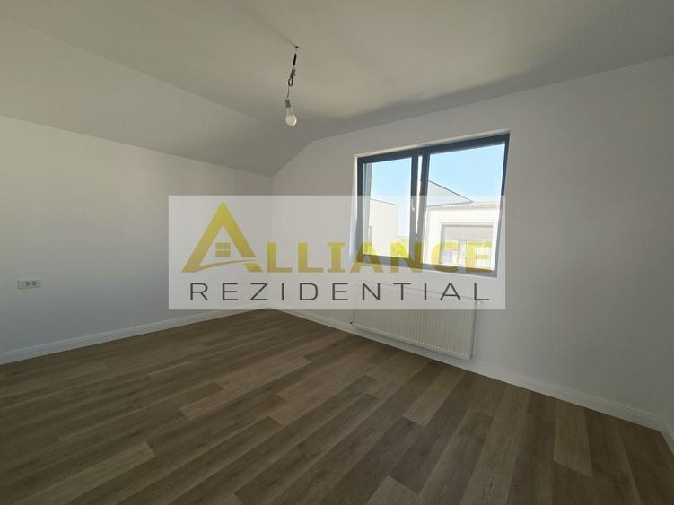Vila individuala-cartierul nou-5 camere-gazon rulou-aspensoare - 3