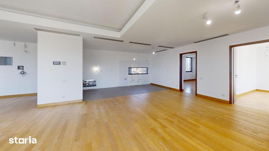 Apartament cu 3 camere în Eminescu