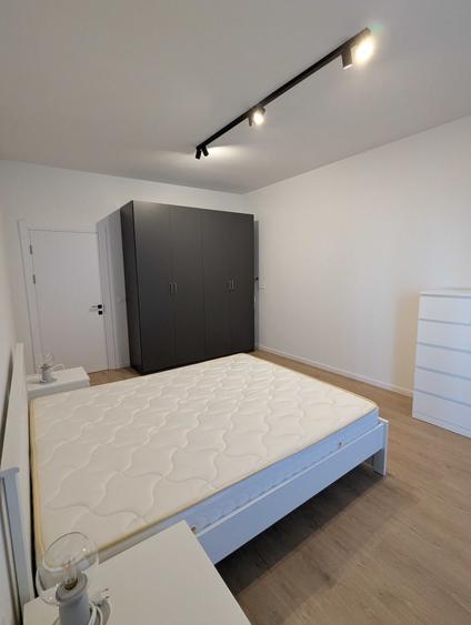 Apartament cu 2 camere decomandat în Cățelu