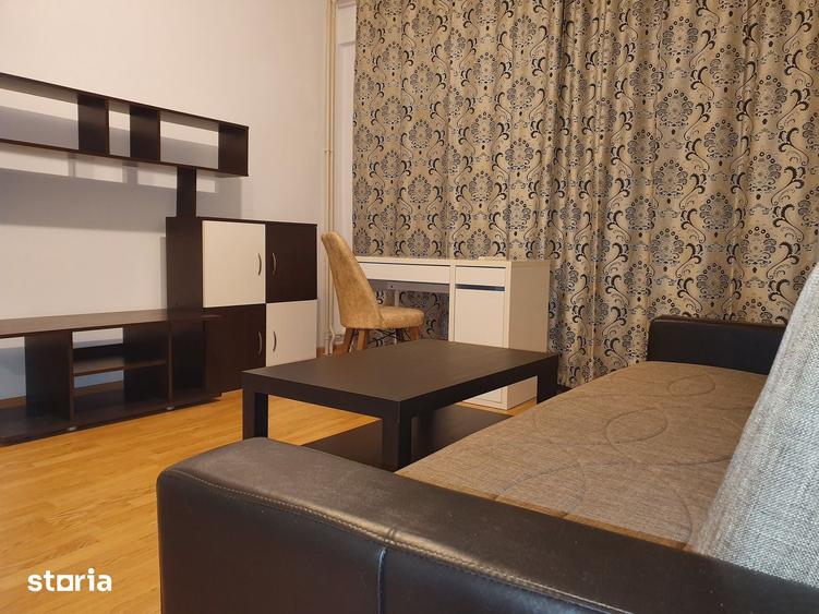 Apartament cu 2 camere decomandat în Drumul Taberei