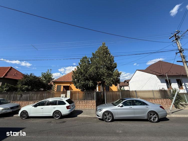Casă cu 5 camere cu Teren 450 Mp în Reșița