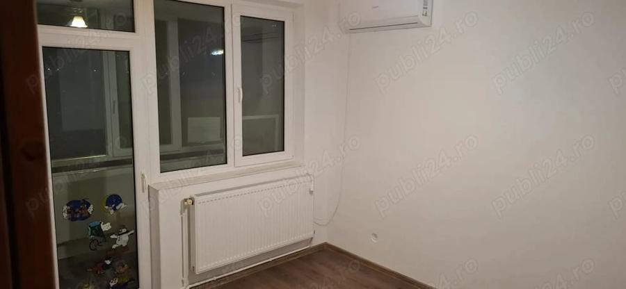 Apartament cu 3 camere nedecomandat în Central
