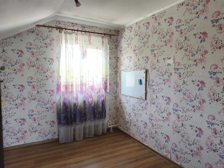 Casă cu Teren 640 Mp în Vințu de Jos